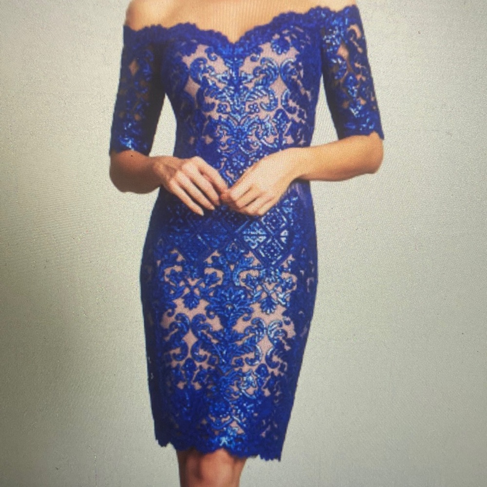 Beautiful Tadashi Shoji dress